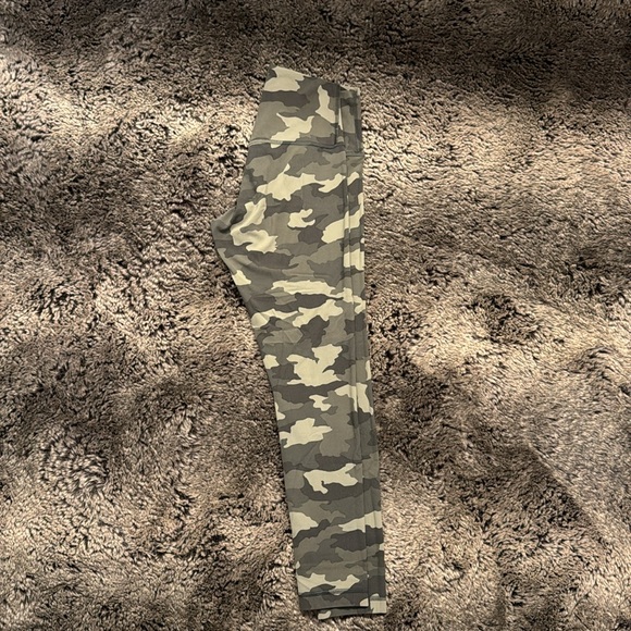 Lululemon Align 25” - Picture 2 of 3